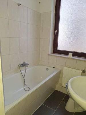 LA 155 2.OG li. 3 ZKB Terrasse (13).jpeg