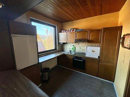 offen gestaltete Küche (EG).