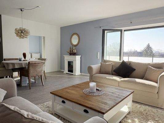 Wohn- und Essbereich