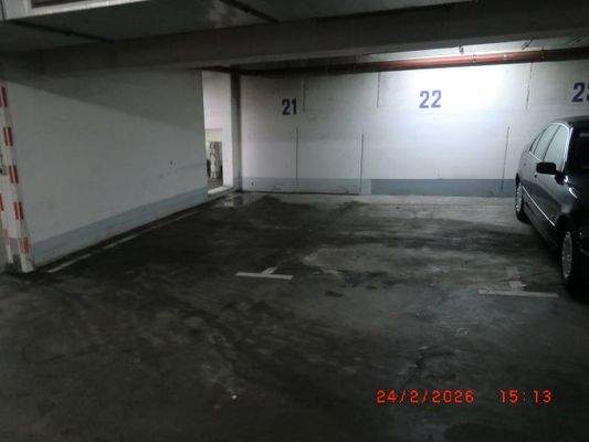 Ein Tiefgaragenplatz ist mit dabei.