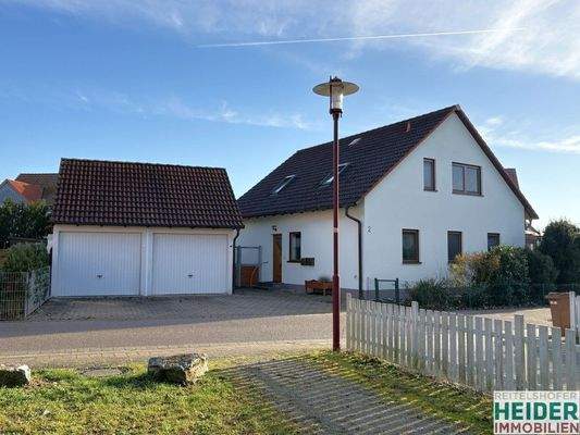 1747 Ansicht NW mit Eingang