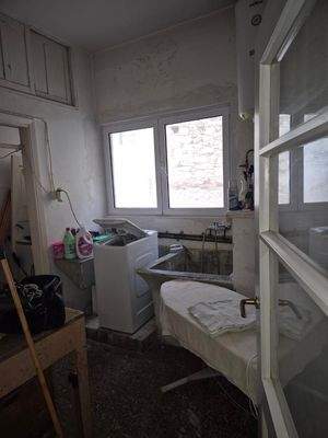 Kreta, Heraklion: Freistehendes Gebäude im Zentrum zu verkaufen