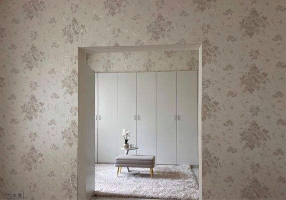 Durchgang zum Ankleidezimmer EG