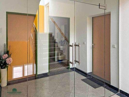 Büro und Garage, Immobilien-Kurz-Salzburg