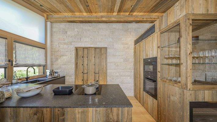 KITZIMMO-Hochwertiges Neubauchalet in Toplage kaufen - Immobilie Kitzbühel.