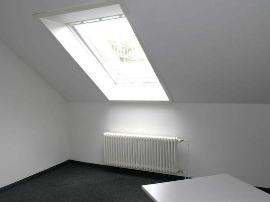 Beispiel Büro DG.JPG