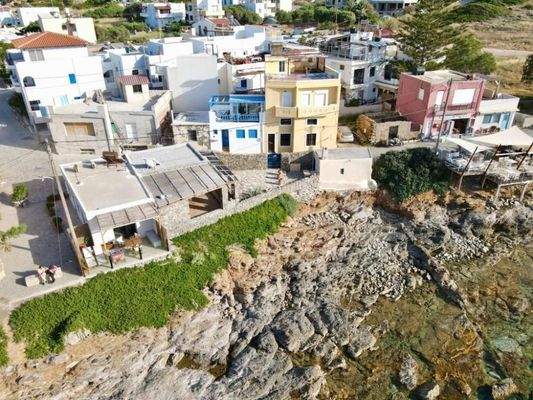 Kreta, Mochlos: Charmantes zweistöckiges Haus am Meer in Mochlos