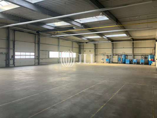 Hallenteil II - Druckluftanlag