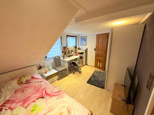 Zimmer 2 Bild 2 im DG