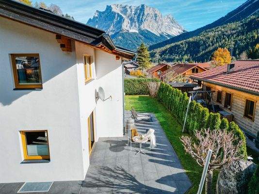   ...Bergblick, Sonne und Raum aufeinander treffen