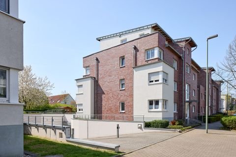 Neuss Garage, Neuss Stellplatz