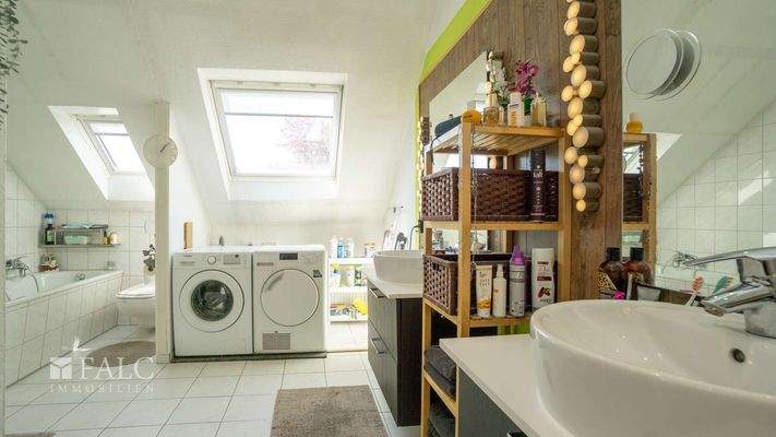 Badezimmer Dachgeschoss