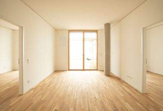 A3 Wohnzimmer, Blick zur Terrasse