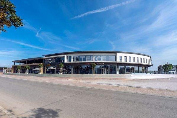 Commercial Property in Antalya Aksu Near Artery in Viva Defne Project