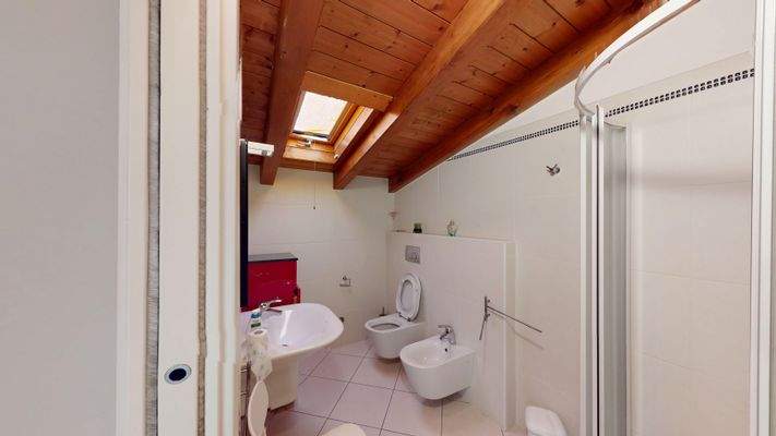 TR-074-9-Proprieta-su-2-livelli-a-Monzambano-11282