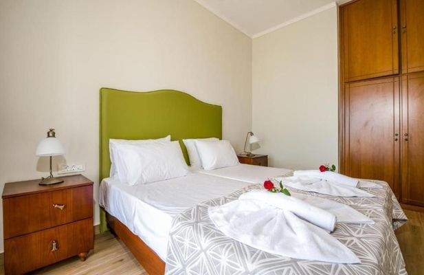 Kreta, Kokkino Chorio: Villa mit spektakulärem Blick auf das Meer und den Sonnenuntergang zu verkaufen