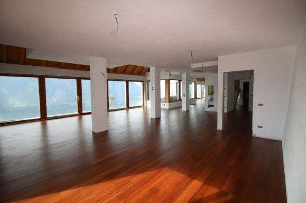 679_Campione_01_Villa_Luxus_Immobilienkauf_Luganer