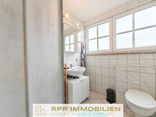 Badezimmer DG Haus 2