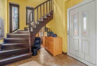 Pool & Freizeithaus am Waldrand