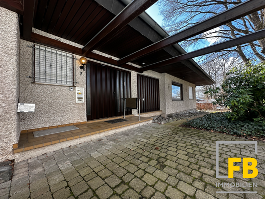 Außenanlage: Haustür-/Eingang