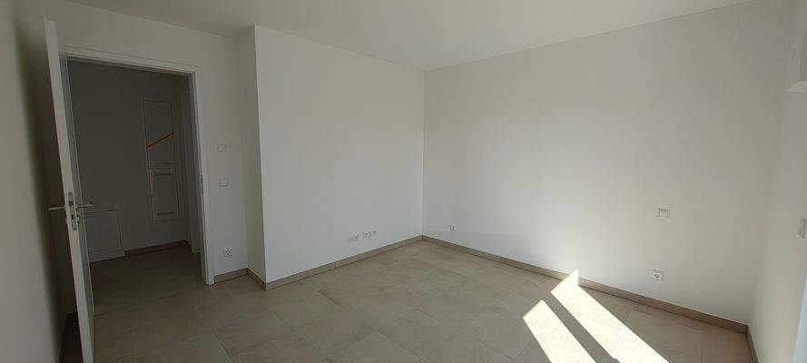 Schlafzimmer mit Morgensonne