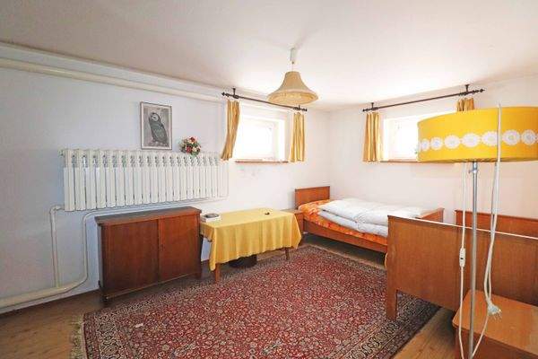 Keller Schlafzimmer1.jpg