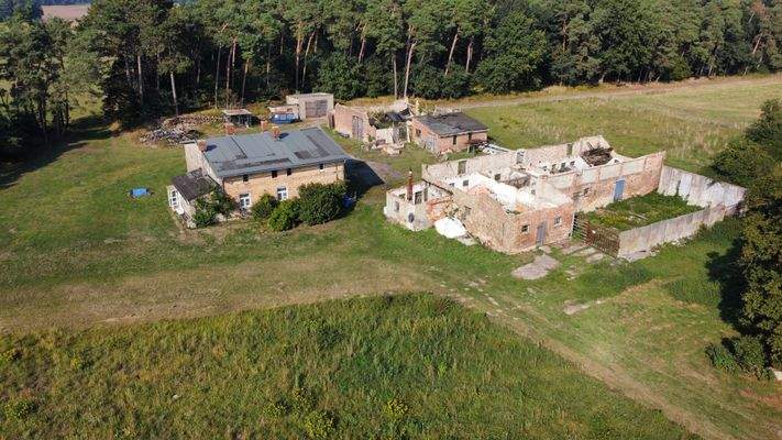 Resthof mit ca. 3ha Land