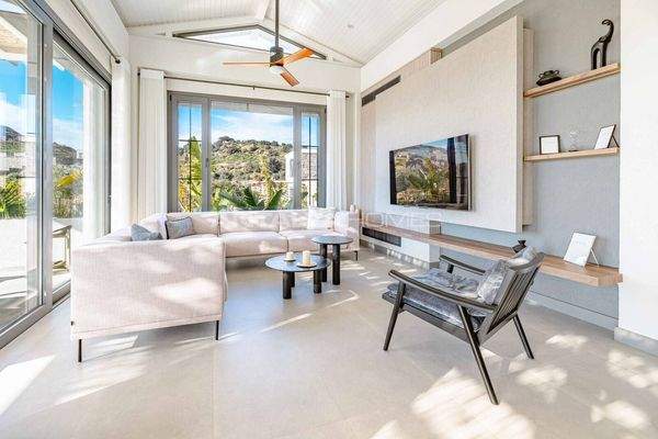 Houses with Private Pools and Large Gardens in Bodrum