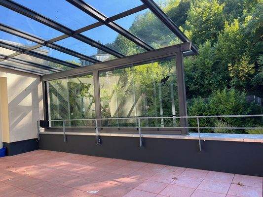 Terrasse mit Überdachung