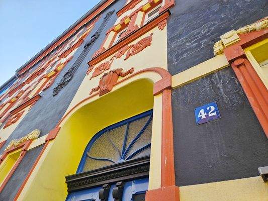 Hausnummer 42 (1).jpg