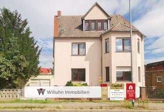 Hausansicht straßenseitig