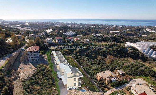 Elegant Houses with Private Pool and Garden in Alanya