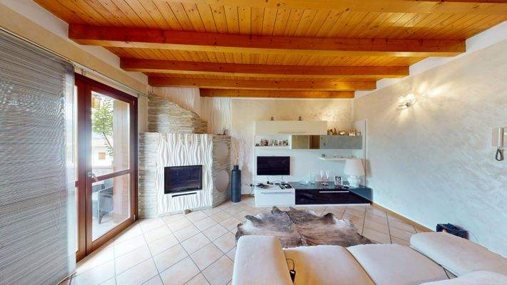 DP-066-15-Villa-a-schiera-Soprazzocco-di-Gavardo-0