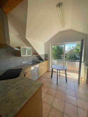 Küche mit eigenem Balkon 