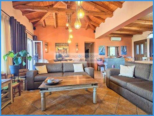 a68ccb7c2cdf441ebd0f5fe176fe4a79-original