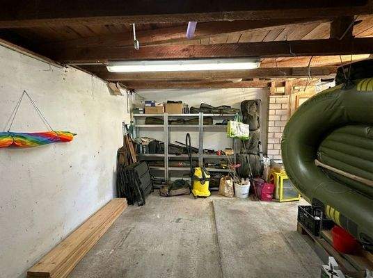Garage/Lagerraum