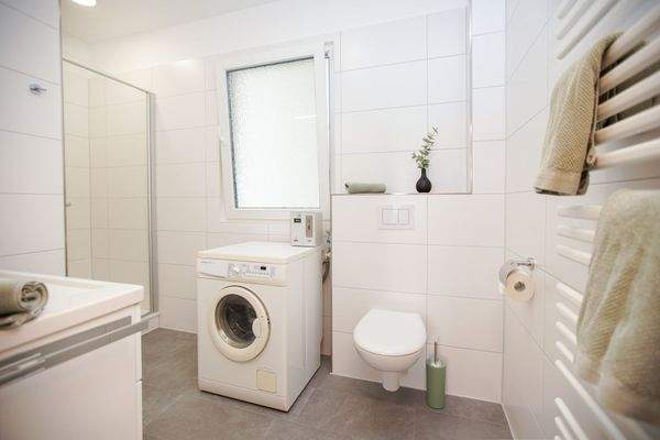 ... mit Waschmaschine