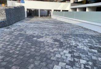 Abfahrt zur Tiefgarage