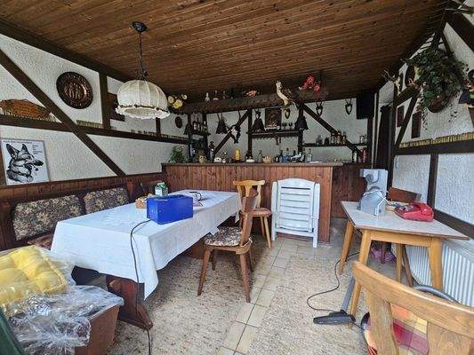 separates Gewerbehaus 