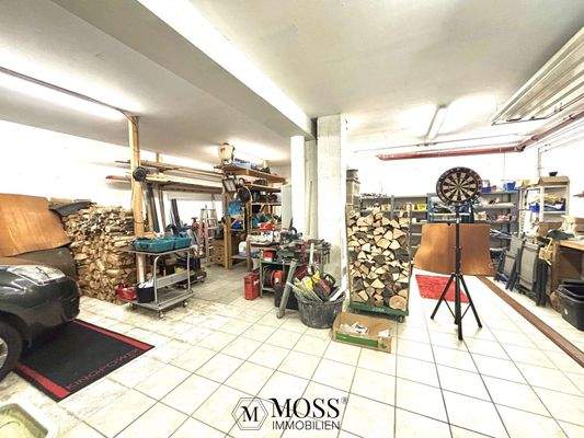 Werkstatt EG mit Zufahrt und Bar, 100 m2
