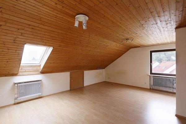 Großes Studiozimmer