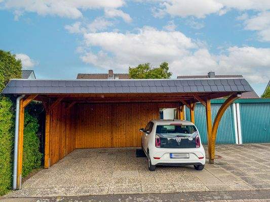 Ein eigener Carportplatz