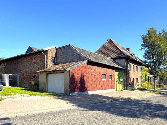 Südwestliche Straßenansicht Hofanlage Nr. 36