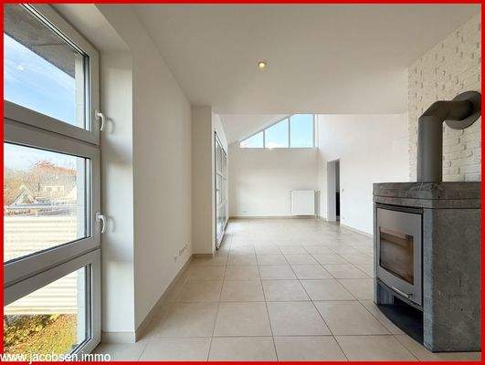 Blick zum Essbereich im Balkongeschoss