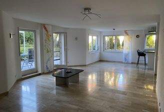 Wohn- und Essbereich