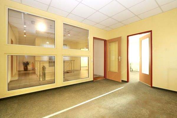 befinden sich mehrere 