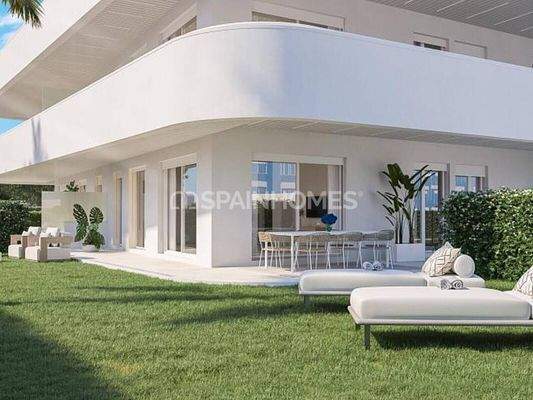 Luxurious Real Estate Close to the Sea in Torre del Mar