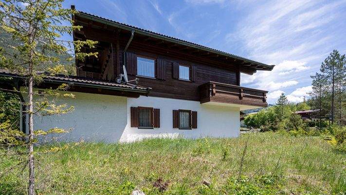 KITZIMMO-Haus mit zusätzlichem Baugrund kaufen - Immobilien St. Ulrich am Pillersee.