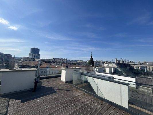 20250820_134128134_i