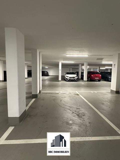 Metzingen Garage, Metzingen Stellplatz